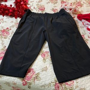 Athleta brand capris